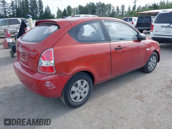 ✅ 2008 Hyundai Accent GS • VIN: KMHCM36C98U103874 • Lot: 42496731. Listed on IAAI with 121,004 mi. Free auction sales archive from the USA and detailed vehicle history report at DreamBid. Image 4.