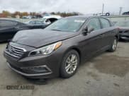 ✅ 2015 Hyundai Sonata SE • VIN: 5NPE24AF2FH061579 • Лот: 90725635. Опубликован ранее на Copart с пробегом 83 752 миль. Бесплатный доступ к архиву аукционных продаж из США и подробный отчёт об истории автомобиля на DreamBid. Изображение 1.