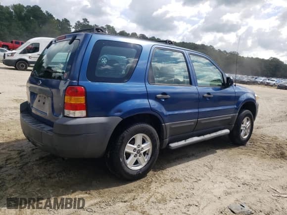 ✅ 2007 Ford Escape XLS • VIN: 1FMYU02ZX7KA21337 • Lot: 68713625. Wystawiony na Copart z przebiegiem 270 397 mil. Bezpłatny archiwum sprzedaży aukcyjnych z USA i szczegółowy raport historii pojazdu na DreamBid. Zdjęcie 3.