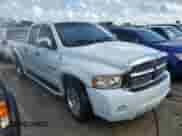 ✅ 2003 Dodge 1500 ST • VIN: 1D7HA18D63S260754 • Лот: 73852204. Размещён на Copart с пробегом 202 496 миль миль. Получите бесплатный доступ к архиву аукционных продаж из США и посмотрите подробный отчёт об истории автомобиля на DreamBid. Изображение 4.