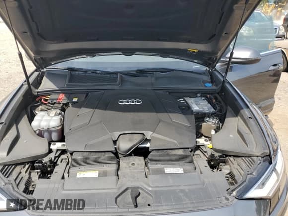 ✅ 2021 Audi Q8 Premium • VIN: WA1AVAF14MD022412 • Lot: 70002874. Listed on Copart with 51,305 mi. Free auction sales archive from the USA and detailed vehicle history report at DreamBid. Image 13.