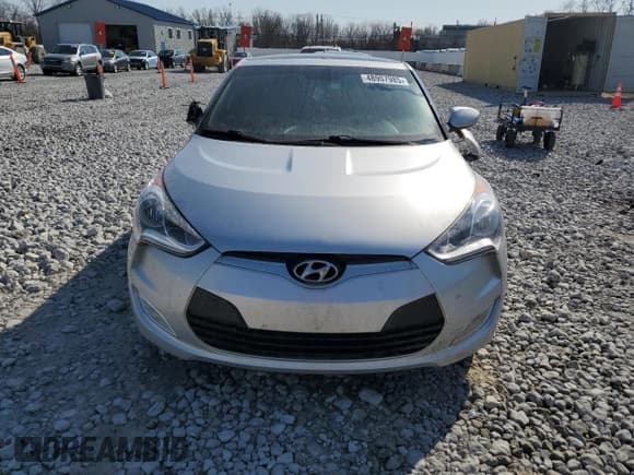 ✅ 2016 Hyundai Veloster • VIN: KMHTC6AD6GU270499 • Lot: 48957985. Wystawiony na Copart z przebiegiem 124 787 mil. Bezpłatny archiwum sprzedaży aukcyjnych z USA i szczegółowy raport historii pojazdu na DreamBid. Zdjęcie 5.