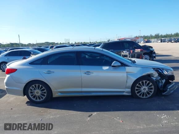 ✅ 2015 Hyundai Sonata Limited • VIN: 5NPE34AF3FH072734 • Лот: 43337585. Опубликован ранее на IAAI с пробегом 50 085 миль. Бесплатный доступ к архиву аукционных продаж из США и подробный отчёт об истории автомобиля на DreamBid. Изображение 14.