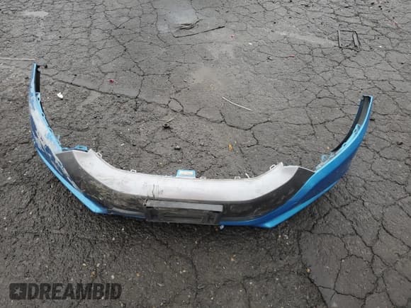 ✅ 2011 Honda Insight EX • VIN: JHMZE2H77BS003733 • Lot: 91885245. Listed on Copart with 172,581 mi. Free auction sales archive from the USA and detailed vehicle history report at DreamBid. Image 12.