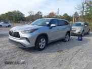 ✅ 2020 Toyota Highlander L • VIN: 5TDCZRAH8LS504468 • Lot: 43759492. Wystawiony na IAAI z przebiegiem 67 595 mil. Bezpłatny archiwum sprzedaży aukcyjnych z USA i szczegółowy raport historii pojazdu na DreamBid. Zdjęcie 2.