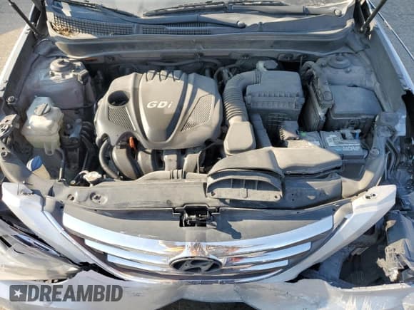 ✅ 2014 Hyundai Sonata SE • VIN: 5NPEC4AC5EH887053 • Lot: 70571444. Listed on Copart with 173,611 mi. Free auction sales archive from the USA and detailed vehicle history report at DreamBid. Image 12.