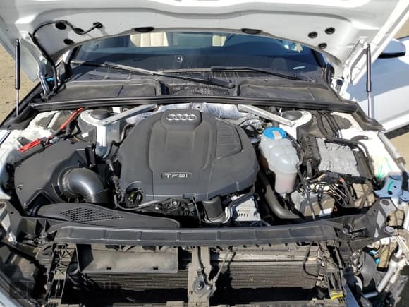 ✅ 2017 Audi A4 Premium Plus • VIN: WAULNAF46HN025446 • Лот: 70370995. Опубликован ранее на Copart с пробегом 79 324 миль. Бесплатный доступ к архиву аукционных продаж из США и подробный отчёт об истории автомобиля на DreamBid. Изображение 11.