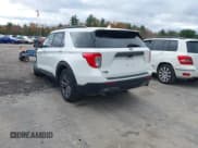 ✅ 2022 Ford Explorer XLT • VIN: 1FMSK8DH9NGB98721 • Лот: 43573141. Опубликован ранее на IAAI с пробегом 40 840 миль. Бесплатный доступ к архиву аукционных продаж из США и подробный отчёт об истории автомобиля на DreamBid. Изображение 3.