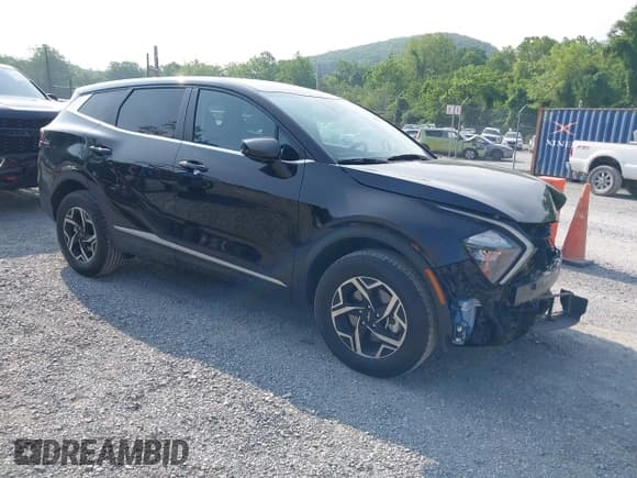 ✅ 2023 Kia Sportage LX • VIN: KNDPUCAF8P7164511 • Лот: 42484032. Опубликован ранее на IAAI с пробегом 42 946 миль. Бесплатный доступ к архиву аукционных продаж из США и подробный отчёт об истории автомобиля на DreamBid. Изображение 1.