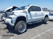 ✅ 2019 Chevrolet Silverado 1500 RST • VIN: 3GCUYEED7KG236968 • Lot: 42543171. Wystawiony na IAAI z przebiegiem 91 245 mil. Bezpłatny archiwum sprzedaży aukcyjnych z USA i szczegółowy raport historii pojazdu na DreamBid. Zdjęcie 2.