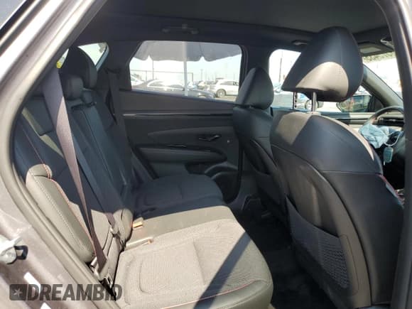 ✅ 2023 Hyundai Tucson N Line • VIN: KM8JF3AE8PU264077 • Lot: 60575435. Wystawiony na Copart z przebiegiem 16 467 mil. Bezpłatny archiwum sprzedaży aukcyjnych z USA i szczegółowy raport historii pojazdu na DreamBid. Zdjęcie 11.