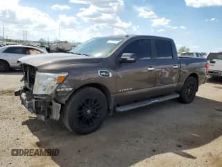 ✅ 2017 Nissan Titan SL • VIN: 1N6AA1E64HN518354 • Лот: 67245735. Опубликован ранее на Copart с пробегом 117 767 миль. Бесплатный доступ к архиву аукционных продаж из США и подробный отчёт об истории автомобиля на DreamBid. Изображение 1.