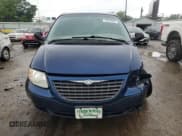 ✅ 2001 Chrysler Voyager • VIN: 1C4GJ25361B115993 • Лот: 55822565. Опубликован ранее на Copart с пробегом 257 810 миль. Бесплатный доступ к архиву аукционных продаж из США и подробный отчёт об истории автомобиля на DreamBid. Изображение 5.