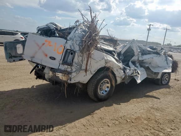 ✅ 2004 Ford Excursion Special Serv • VIN: 1FMNU41S14EC93557 • Лот: 65259335. Опубликован ранее на Copart с пробегом Не указан. Бесплатный доступ к архиву аукционных продаж из США и подробный отчёт об истории автомобиля на DreamBid. Изображение 3.