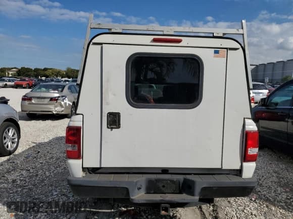 ✅ 2010 Ford Ranger XL • VIN: 1FTKR1AE4APA60161 • Lot: 47246545. Listed on Copart with 164,506 mi. Free auction sales archive from the USA and detailed vehicle history report at DreamBid. Image 6.