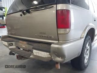 ✅ 2002 Chevrolet Blazer LS • VIN: 1GNDT13WX2K182268 • Lot: 41872743. Wystawiony na IAAI z przebiegiem 135 008 mil. Bezpłatny archiwum sprzedaży aukcyjnych z USA i szczegółowy raport historii pojazdu na DreamBid. Zdjęcie 6.