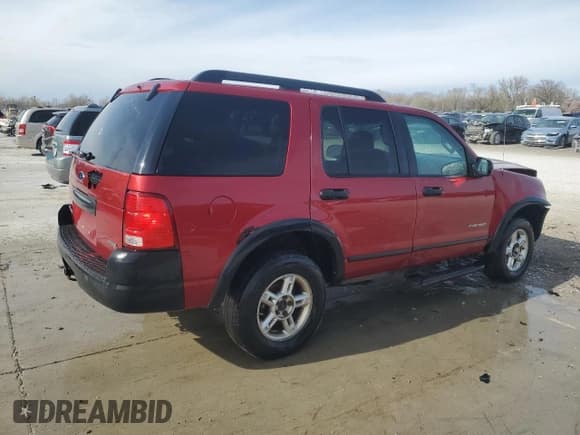 ✅ 2005 Ford Explorer XLS • VIN: 1FMZU62K55UB04072 • Лот: 49622655. Опубликован ранее на Copart с пробегом 180 189 миль. Бесплатный доступ к архиву аукционных продаж из США и подробный отчёт об истории автомобиля на DreamBid. Изображение 3.