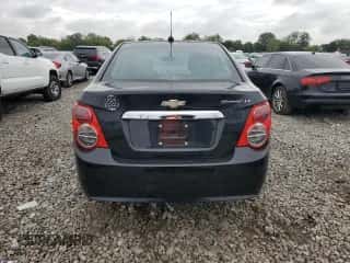 2015 Chevrolet Sonic LT с VIN 1G1JC5SG2F4104860, выставлен на аукционе Copart как лот 72935414 с пробегом 59 486 миль миль и Списание • Salvage title. История ставок и продаж доступна на DreamBid. Изображение 6.