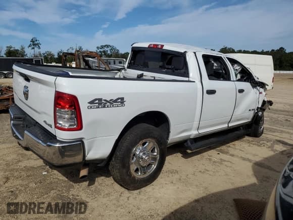 ✅ 2021 Ram 2500 Tradesman • VIN: 3C6UR5CJ0MG511564 • Lot: 84791625. Listed on Copart with 78,313 mi. Free auction sales archive from the USA and detailed vehicle history report at DreamBid. Image 3.