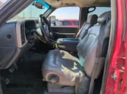 ✅ 2004 GMC Sierra 2500HD SLT • VIN: 1GTHK23124F109740 • Lot: 62338015. Wystawiony na Copart z przebiegiem 256 670 mil. Bezpłatny archiwum sprzedaży aukcyjnych z USA i szczegółowy raport historii pojazdu na DreamBid. Zdjęcie 7.