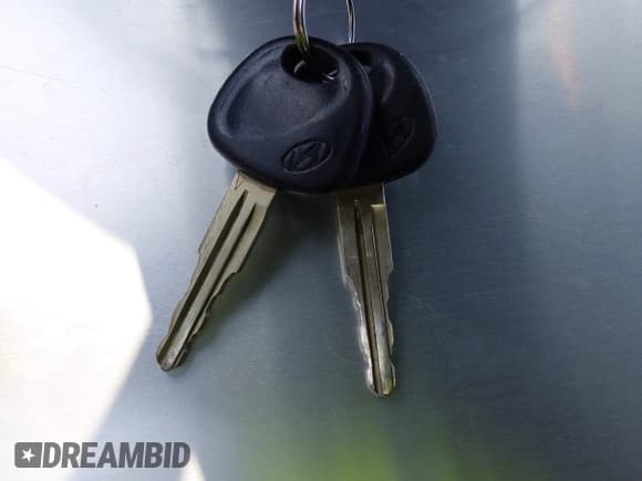 ✅ 2010 Hyundai Accent GS • VIN: KMHCM3AC6AU162233 • Лот: 42598446. Опубликован ранее на IAAI с пробегом 114 879 миль. Бесплатный доступ к архиву аукционных продаж из США и подробный отчёт об истории автомобиля на DreamBid. Изображение 11.