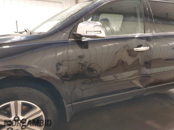 ✅ 2015 Chevrolet Traverse LT • VIN: 1GNKVHKD7FJ345836 • Lot: 43364905. Wystawiony na IAAI z przebiegiem 144 394 mil. Bezpłatny archiwum sprzedaży aukcyjnych z USA i szczegółowy raport historii pojazdu na DreamBid. Zdjęcie 6.