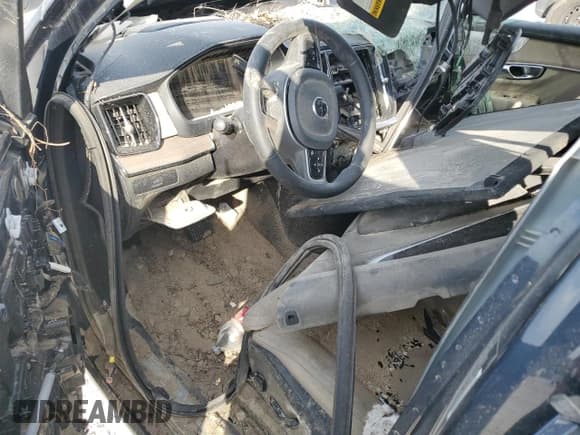 ✅ 2025 Volvo XC90 • VIN: YV4062PG1S1377640 • Lot: 86442065. Wystawiony na Copart z przebiegiem Nie podano. Bezpłatny archiwum sprzedaży aukcyjnych z USA i szczegółowy raport historii pojazdu na DreamBid. Zdjęcie 8.