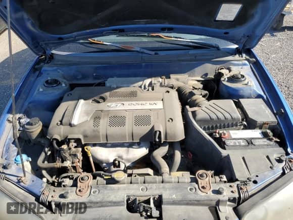 2004 Hyundai Elantra GLS with VIN KMHDN46D64U819710, listed as a Copart auction lot 71409335 with 62,340 mi miles and Clean title. Bid and sale history available at DreamBid. Image 11.