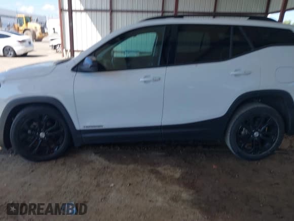 ✅ 2019 GMC Terrain SLE • VIN: 3GKALMEV9KL365715 • Lot: 43304259. Wystawiony na IAAI z przebiegiem 116 761 mil. Bezpłatny archiwum sprzedaży aukcyjnych z USA i szczegółowy raport historii pojazdu na DreamBid. Zdjęcie 14.