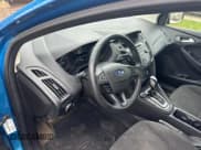 ✅ 2015 Ford Focus SE • VIN: 1FADP3F28FL379575 • Lot: 59980005. Listed on Copart with 198,815 mi. Free auction sales archive from the USA and detailed vehicle history report at DreamBid. Image 9.