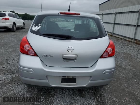 ✅ 2011 Nissan Versa S • VIN: 3N1BC1CP1BL517623 • Lot: 57647345. Listed on Copart with 59,955 mi. Free auction sales archive from the USA and detailed vehicle history report at DreamBid. Image 6.