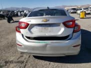 ✅ 2019 Chevrolet Cruze LS • VIN: 1G1BC5SM9K7123389 • Lot: 47245763. Listed on Copart with 93,802 mi. Free auction sales archive from the USA and detailed vehicle history report at DreamBid. Image 6.