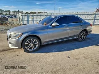 ✅ 2015 Mercedes-Benz C 300 Sport • VIN: 55SWF4KB3FU016118 • Лот: 96115795. Опубликован ранее на Copart с пробегом Не указан. Бесплатный доступ к архиву аукционных продаж из США и подробный отчёт об истории автомобиля на DreamBid. Изображение 1.