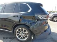 ✅ 2020 BMW X5 sDrive40i • VIN: 5UXCR4C0XL9B43349 • Lot: 42998347. Wystawiony na IAAI z przebiegiem 61 346 mil. Bezpłatny archiwum sprzedaży aukcyjnych z USA i szczegółowy raport historii pojazdu na DreamBid. Zdjęcie 6.