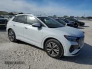 ✅ 2023 Audi Q4 e-tron • VIN: WA1ACBFZ9PP048203 • Лот: 77929373. Опубликован ранее на Copart с пробегом 6 045 миль. Бесплатный доступ к архиву аукционных продаж из США и подробный отчёт об истории автомобиля на DreamBid. Изображение 4.