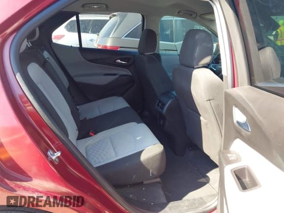 ✅ 2020 Chevrolet Equinox LT • VIN: 2GNAXKEV2L6232456 • Lot: 43309584. Wystawiony na IAAI z przebiegiem 103 556 mil. Bezpłatny archiwum sprzedaży aukcyjnych z USA i szczegółowy raport historii pojazdu na DreamBid. Zdjęcie 8.