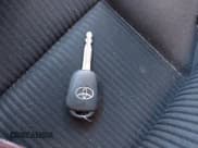 ✅ 2018 Toyota RAV4 LE • VIN: JTMBFREV0JJ743804 • Lot: 43396135. Wystawiony na IAAI z przebiegiem 119 531 mil. Bezpłatny archiwum sprzedaży aukcyjnych z USA i szczegółowy raport historii pojazdu na DreamBid. Zdjęcie 11.