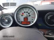 ✅ 2010 MINI Convertible • VIN: WMWMR3C50ATZ18845 • Lot: 41394025. Wystawiony na IAAI z przebiegiem 78 872 mil. Bezpłatny archiwum sprzedaży aukcyjnych z USA i szczegółowy raport historii pojazdu na DreamBid. Zdjęcie 7.