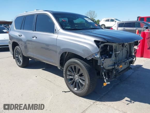✅ 2023 Lexus GX 460 Premium • VIN: JTJAM7BX5P5365232 • Lot: 43560466. Wystawiony na IAAI z przebiegiem 31 699 mil. Bezpłatny archiwum sprzedaży aukcyjnych z USA i szczegółowy raport historii pojazdu na DreamBid. Zdjęcie 1.