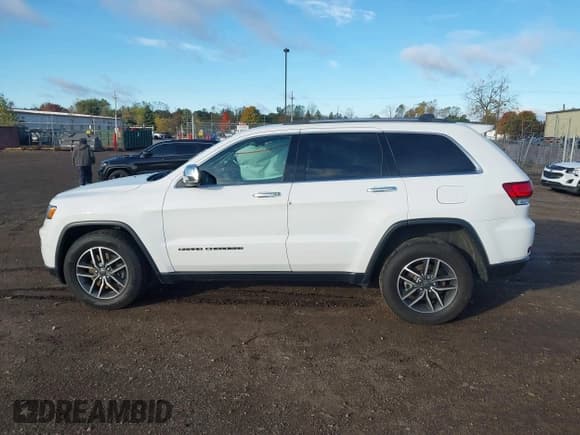 ✅ 2021 Jeep Grand Cherokee Limited • VIN: 1C4RJFBG2MC766544 • Лот: 43513842. Опубликован ранее на IAAI с пробегом 72 737 миль. Бесплатный доступ к архиву аукционных продаж из США и подробный отчёт об истории автомобиля на DreamBid. Изображение 14.