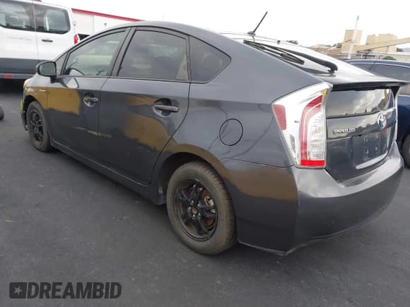 ✅ 2015 Toyota Prius Two • VIN: JTDKN3DU9F0461599 • Lot: 43523985. Listed on IAAI with 296,185 mi. Free auction sales archive from the USA and detailed vehicle history report at DreamBid. Image 3.