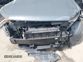 ✅ 2024 Hyundai Venue Limited • VIN: KMHRC8A3XRU302421 • Lot: 41871614. Listed on IAAI with 10,138 mi. Free auction sales archive from the USA and detailed vehicle history report at DreamBid. Image 6.