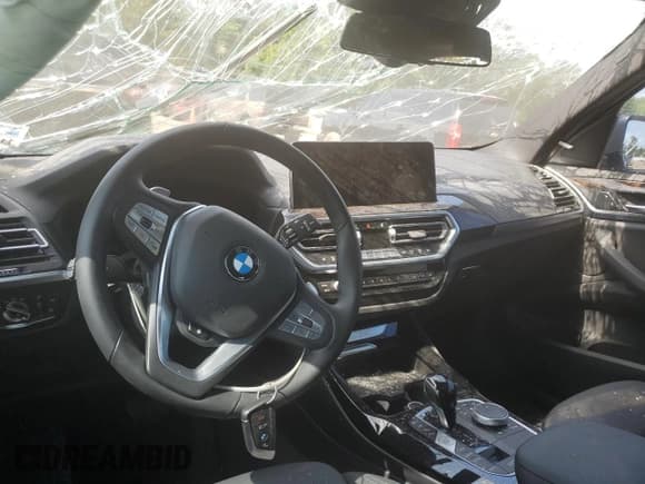 ✅ 2024 BMW X3 sDrive30i • VIN: WBX47DP09RN299159 • Lot: 57328645. Wystawiony na Copart z przebiegiem Nie podano. Bezpłatny archiwum sprzedaży aukcyjnych z USA i szczegółowy raport historii pojazdu na DreamBid. Zdjęcie 8.