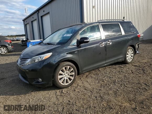 ✅ 2017 Toyota Sienna XLE • VIN: 5TDDZ3DC9HS177278 • Lot: 89831705. Listed on Copart with 100,563 mi. Free auction sales archive from the USA and detailed vehicle history report at DreamBid. Image 1.