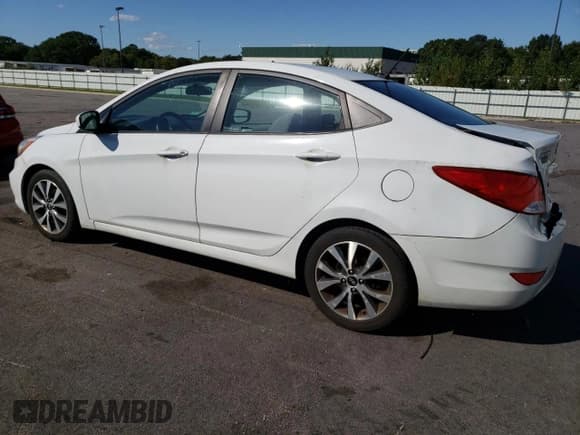✅ 2017 Hyundai Accent SE • VIN: KMHCT4AE6HU364090 • Лот: 68260863. Опубликован ранее на Copart с пробегом 73 865 миль. Бесплатный доступ к архиву аукционных продаж из США и подробный отчёт об истории автомобиля на DreamBid. Изображение 2.