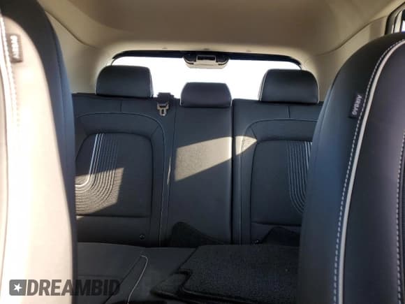 ✅ 2024 Hyundai Venue SEL • VIN: KMHRC8A36RU314954 • Lot: 81377964. Listed on Copart with 51 mi. Free auction sales archive from the USA and detailed vehicle history report at DreamBid. Image 10.