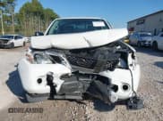 ✅ 2019 Nissan Frontier SL • VIN: 1N6AD0EV1KN768232 • Lot: 43638124. Listed on IAAI with 104,913 mi. Free auction sales archive from the USA and detailed vehicle history report at DreamBid. Image 12.