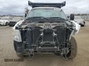 ✅ 2011 Chevrolet Silverado 2500HD Work Truck • VIN: 1GC0CVCG1BF100492 • Lot: 70327904. Wystawiony na Copart z przebiegiem 58 024 mil. Bezpłatny archiwum sprzedaży aukcyjnych z USA i szczegółowy raport historii pojazdu na DreamBid. Zdjęcie 5.