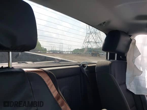 2016 Chevrolet Silverado 1500 LT с VIN 1GCNKREC0GZ107059, выставлен на аукционе IAAI как лот 42984682 с пробегом 68 203 миль миль и . История ставок и продаж доступна на DreamBid. Изображение 8.