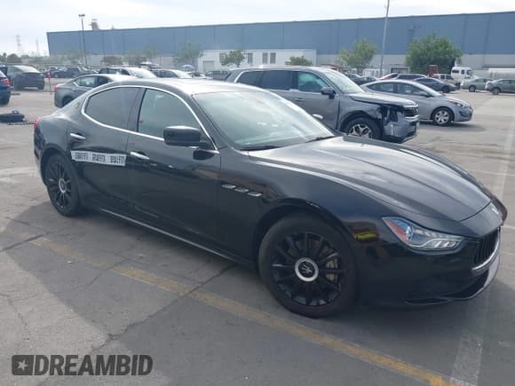 ✅ 2014 Maserati Ghibli • VIN: ZAM57XSA8E1106208 • Lot: 43676142. Wystawiony na IAAI z przebiegiem 53 256 mil. Bezpłatny archiwum sprzedaży aukcyjnych z USA i szczegółowy raport historii pojazdu na DreamBid. Zdjęcie 1.